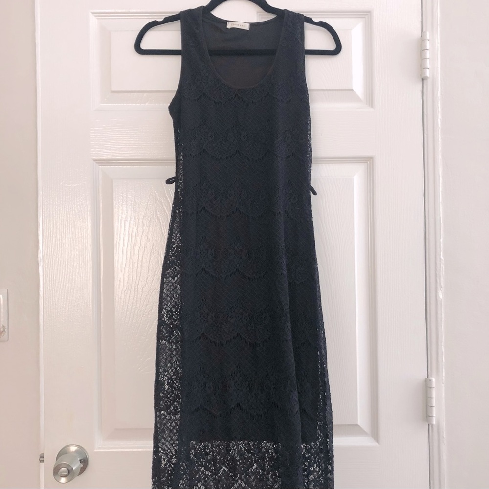 black lace maxi dress